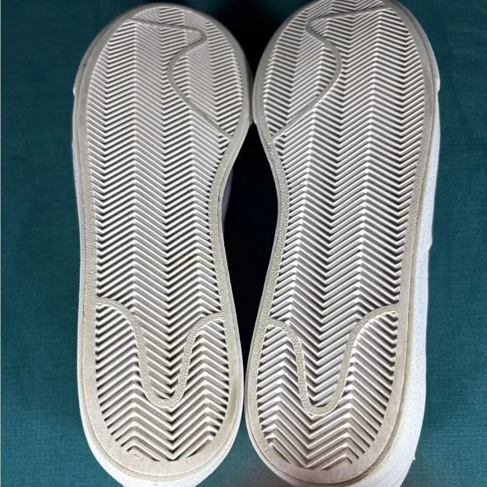 Nike Blazer Low Platform White shoes women’s 10.5